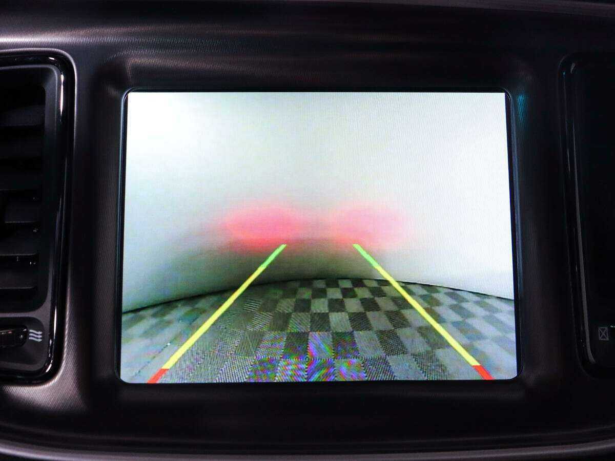 Б/У Додж Челленджер 2021 года. Фото: #13