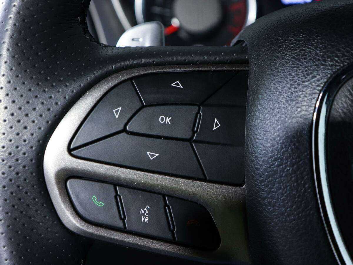 Б/У Додж Челленджер 2021 года. Фото: #20