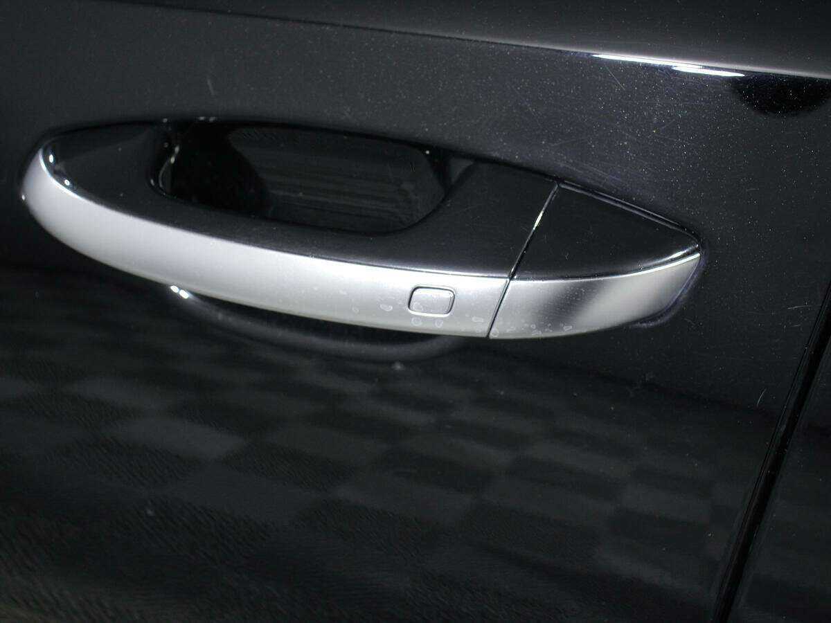 Б/У Киа Стингер 2019 года. Фото: #12