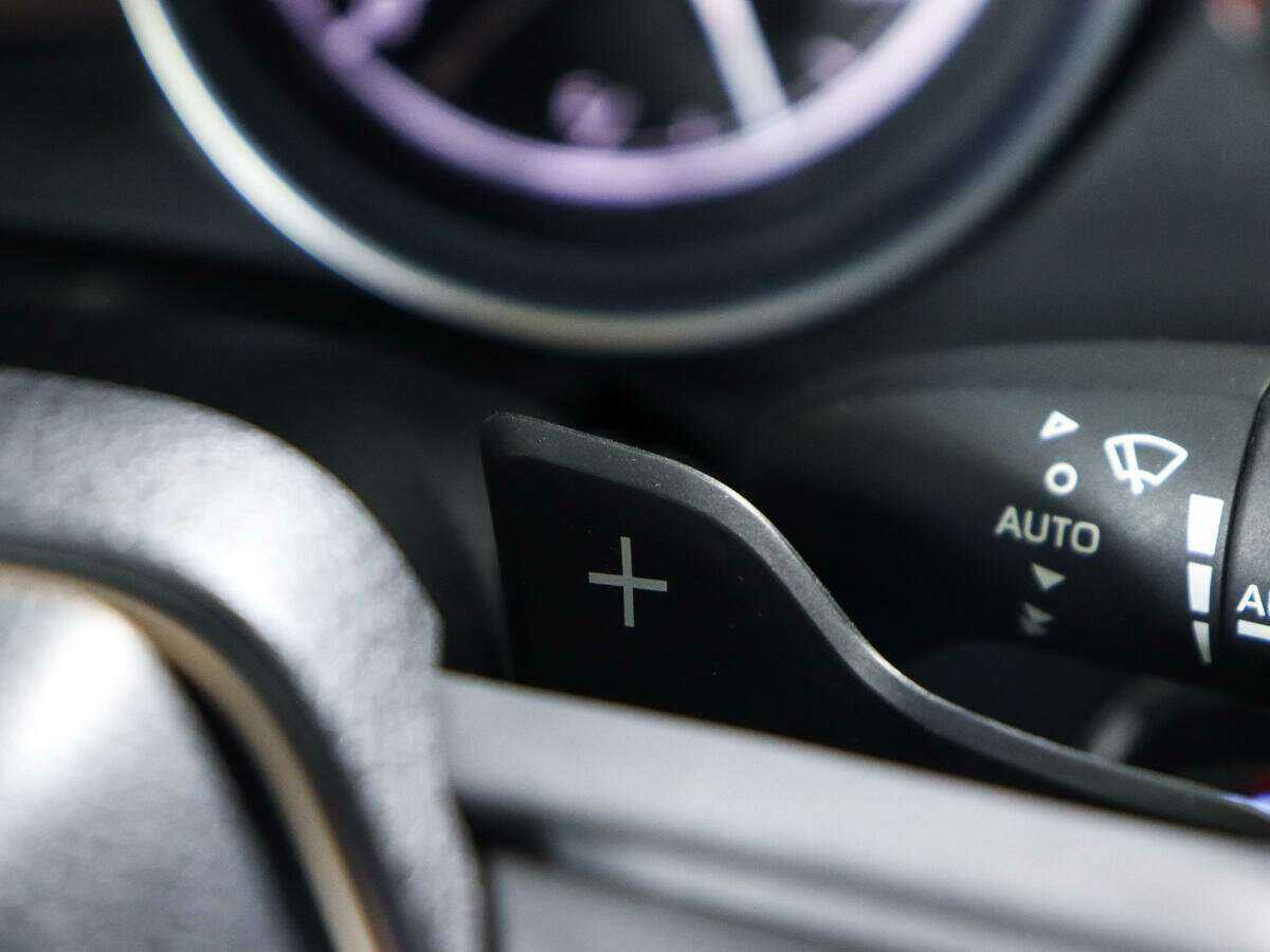 Б/У Тойота Камри 2021 года. Фото: #16