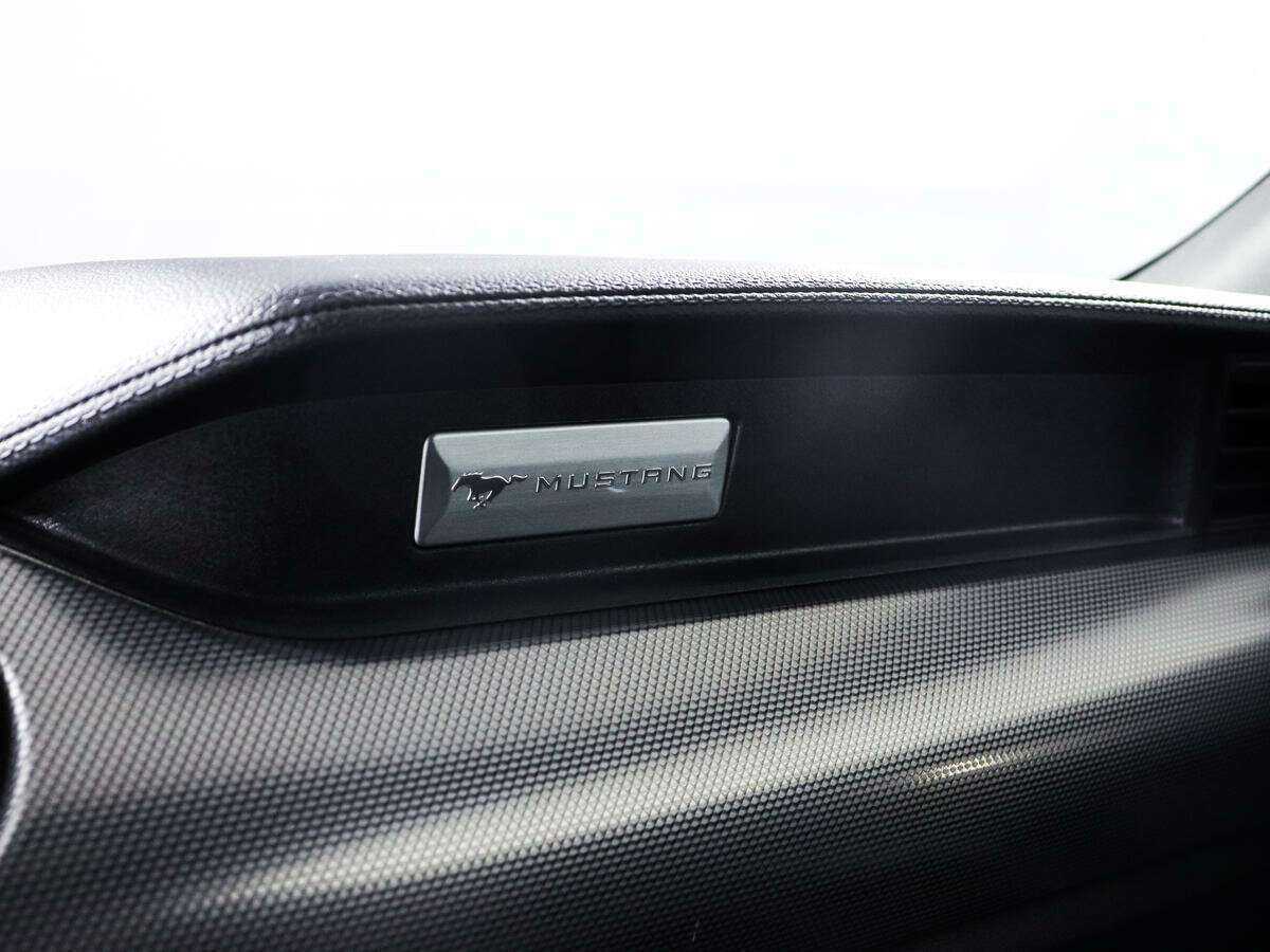 Б/У Форд Мустанг 2022 года. Фото: #19