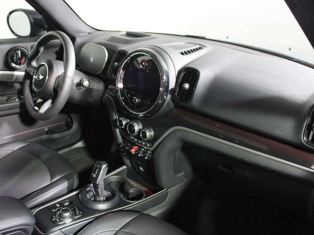 Б/У Мини Каунтримэн 2022 года. Фото: #5