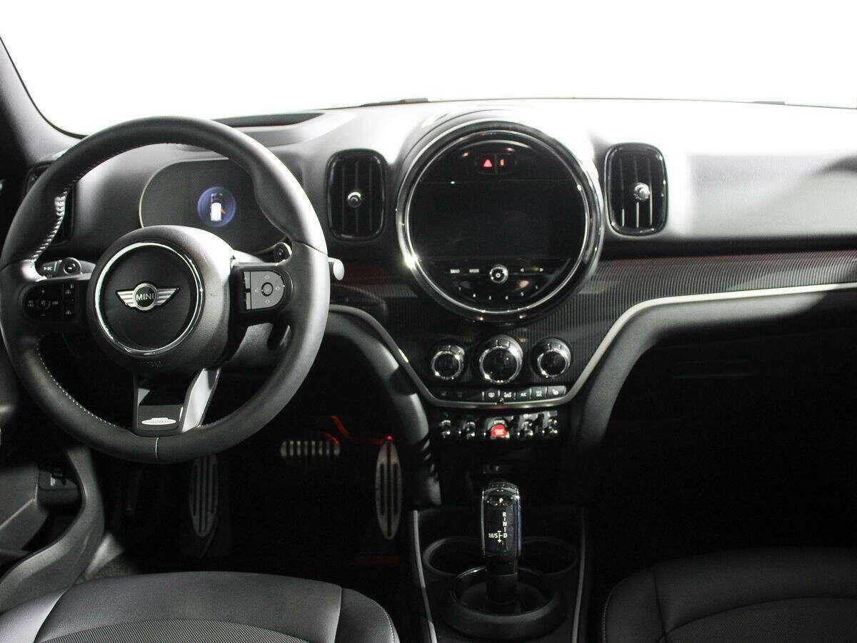 Б/У Мини Каунтримэн 2022 года. Фото: #8