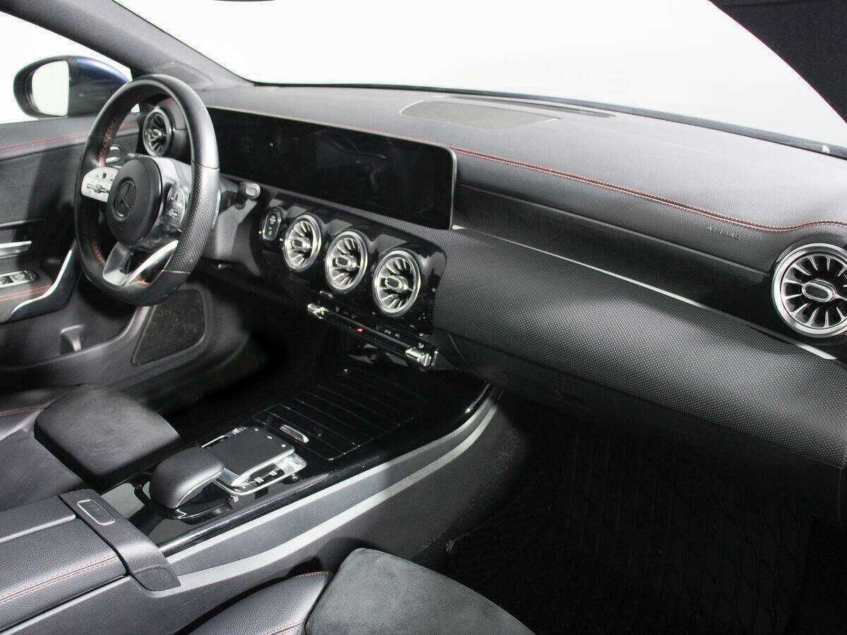 Б/У Мерседес-Бенц КЛА 2019 года. Фото: #5