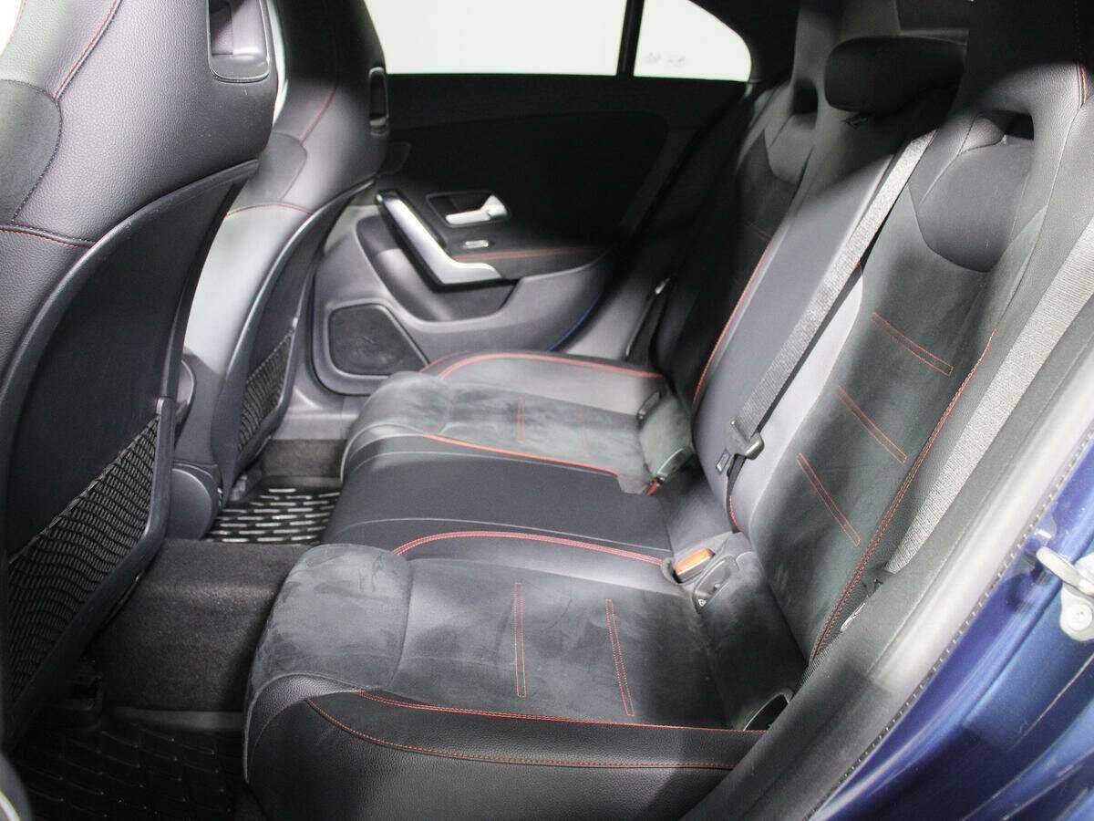 Б/У Мерседес-Бенц КЛА 2019 года. Фото: #6