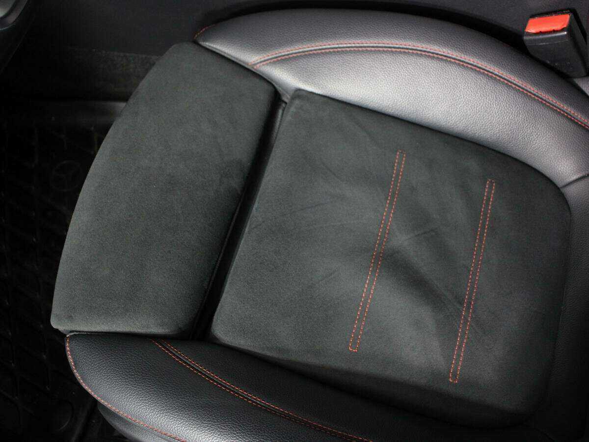 Б/У Мерседес-Бенц КЛА 2019 года. Фото: #10