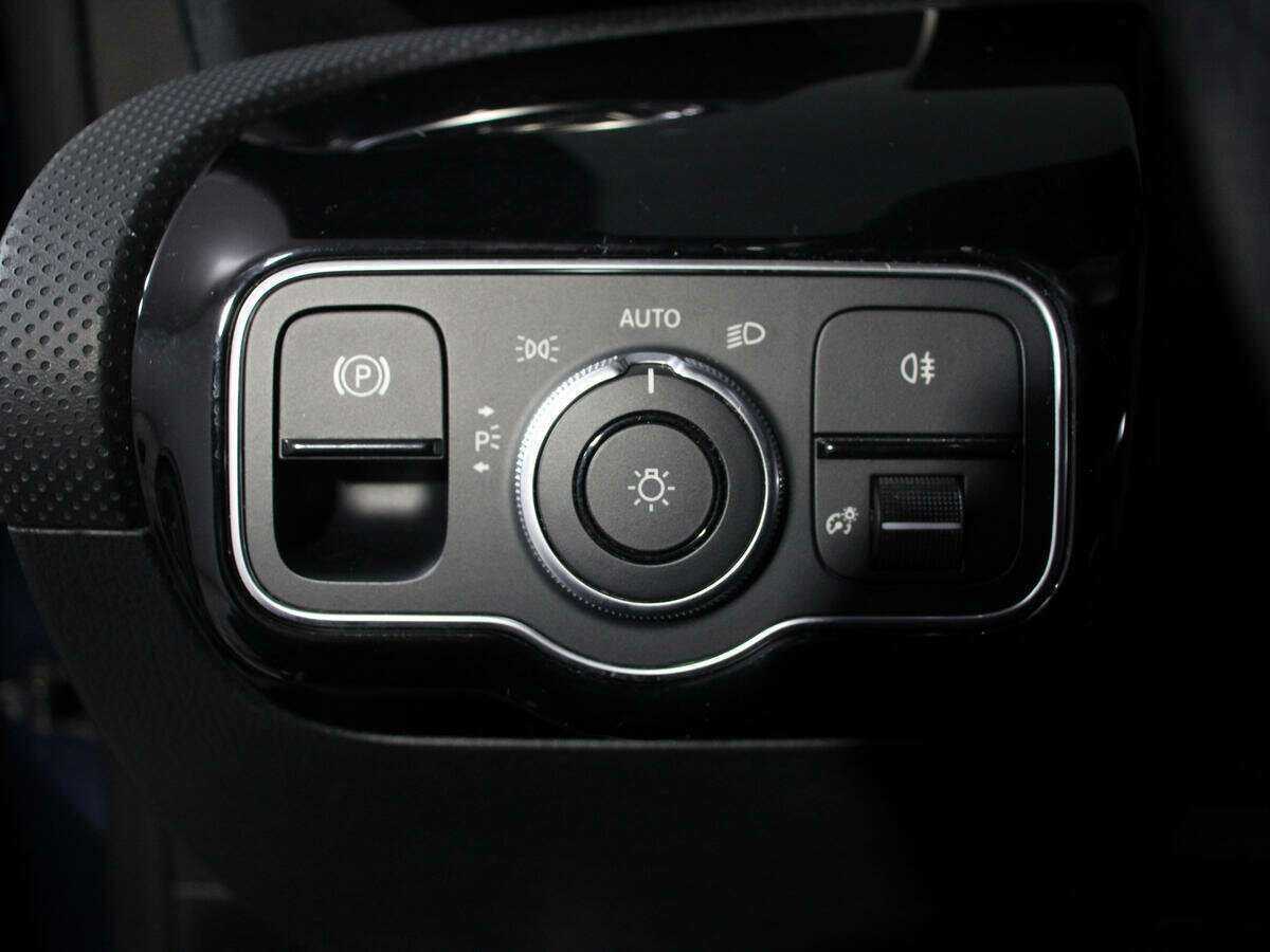 Б/У Мерседес-Бенц КЛА 2019 года. Фото: #13