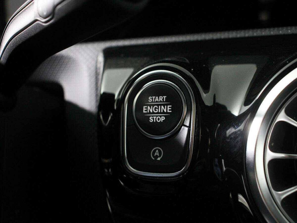 Б/У Мерседес-Бенц КЛА 2019 года. Фото: #16