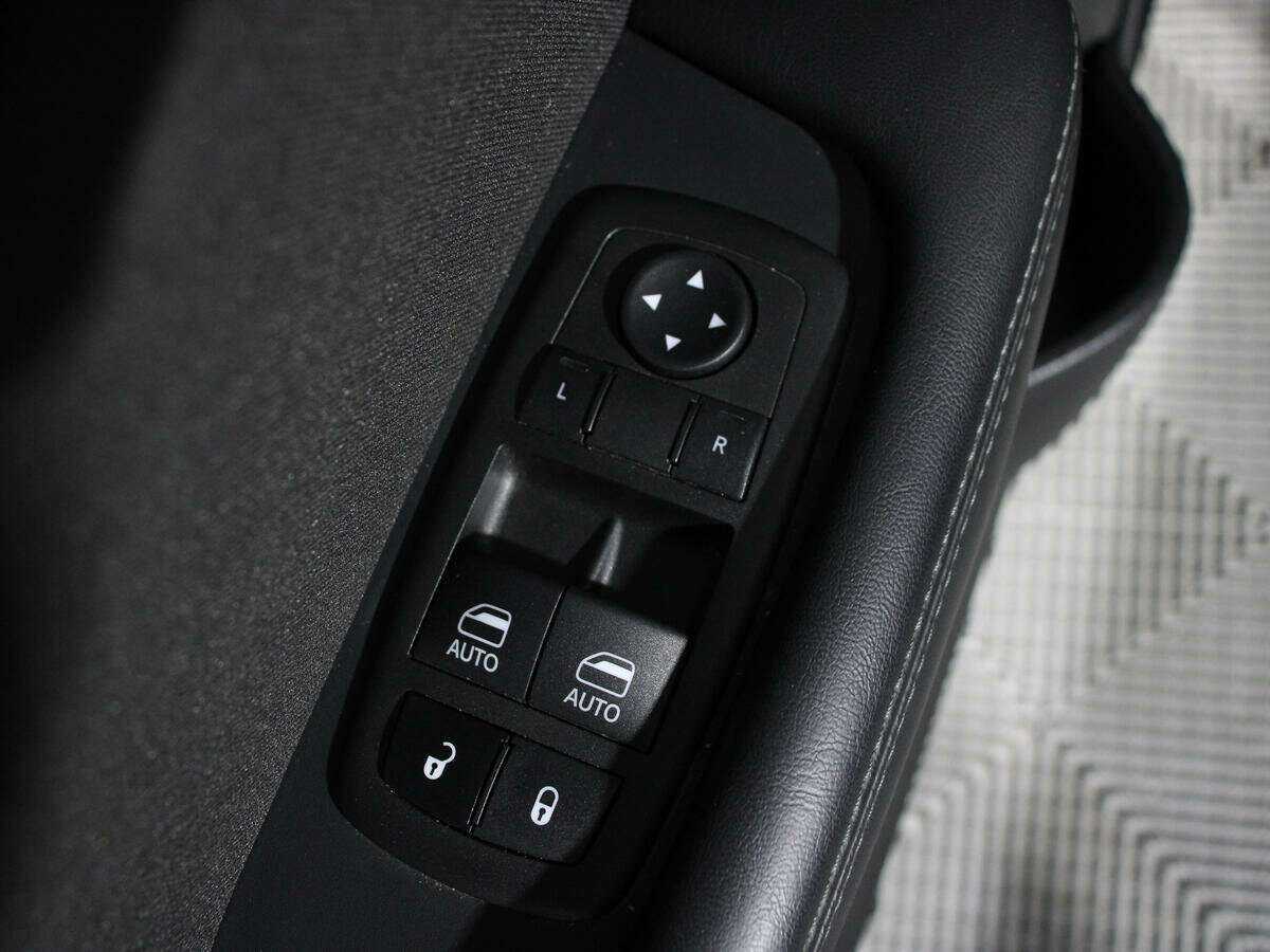 Б/У Додж Челленджер 2022 года. Фото: #16