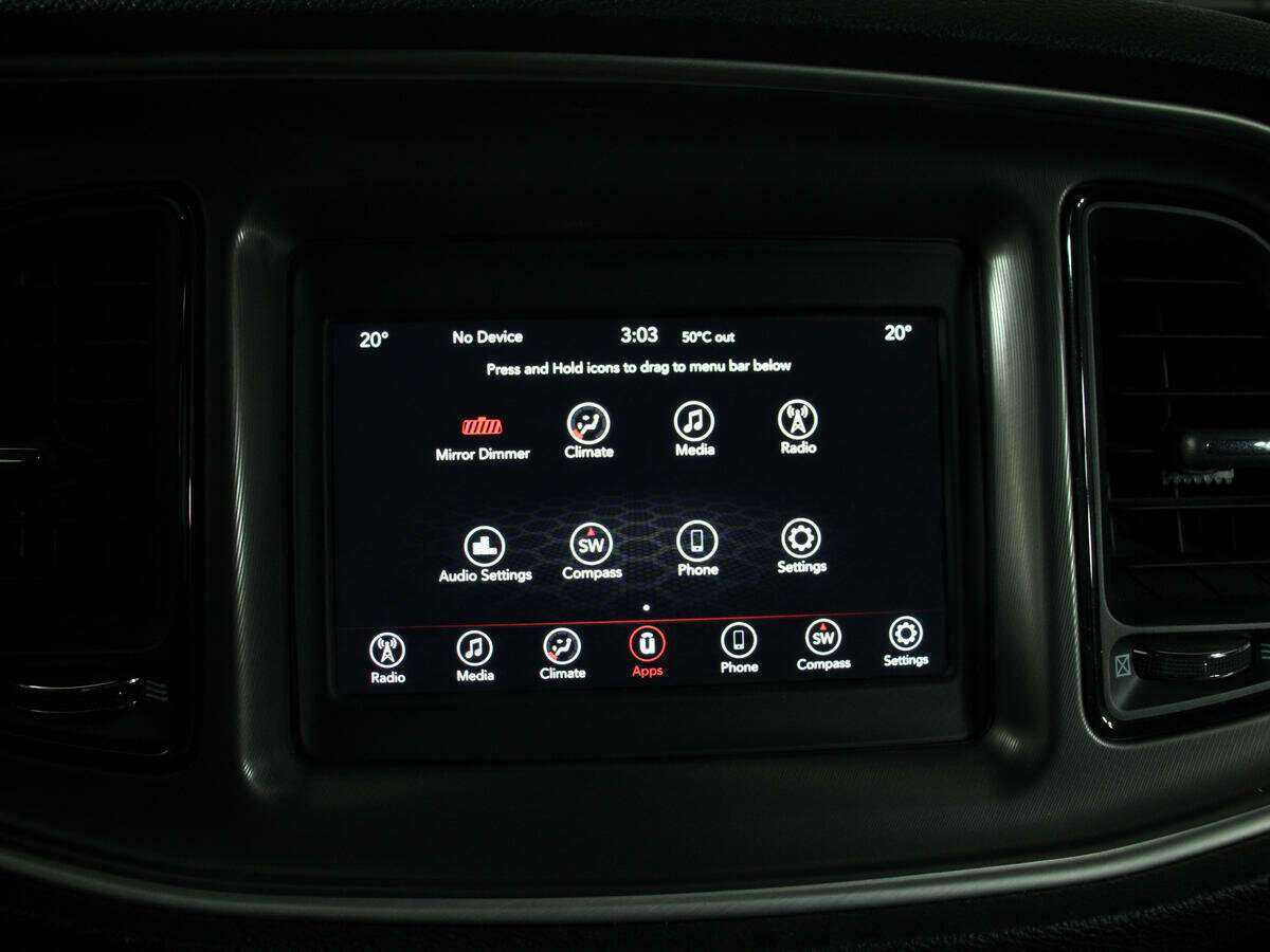 Б/У Додж Челленджер 2022 года. Фото: #23