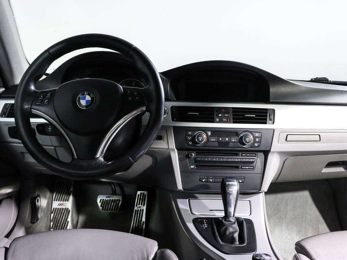 Б/У БМВ 3 серии 2008 года. Фото: #9
