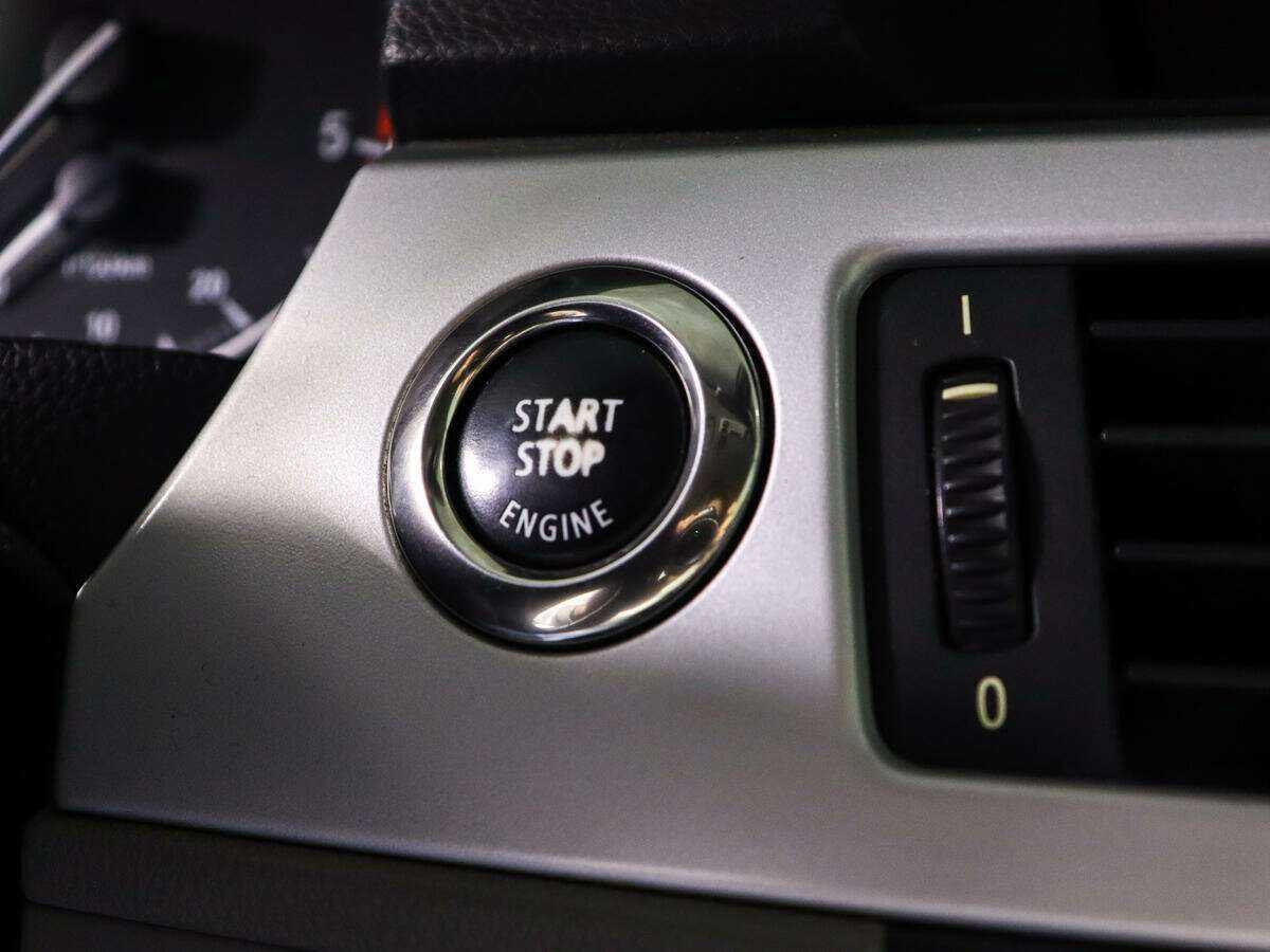 Б/У БМВ 3 серии 2008 года. Фото: #19