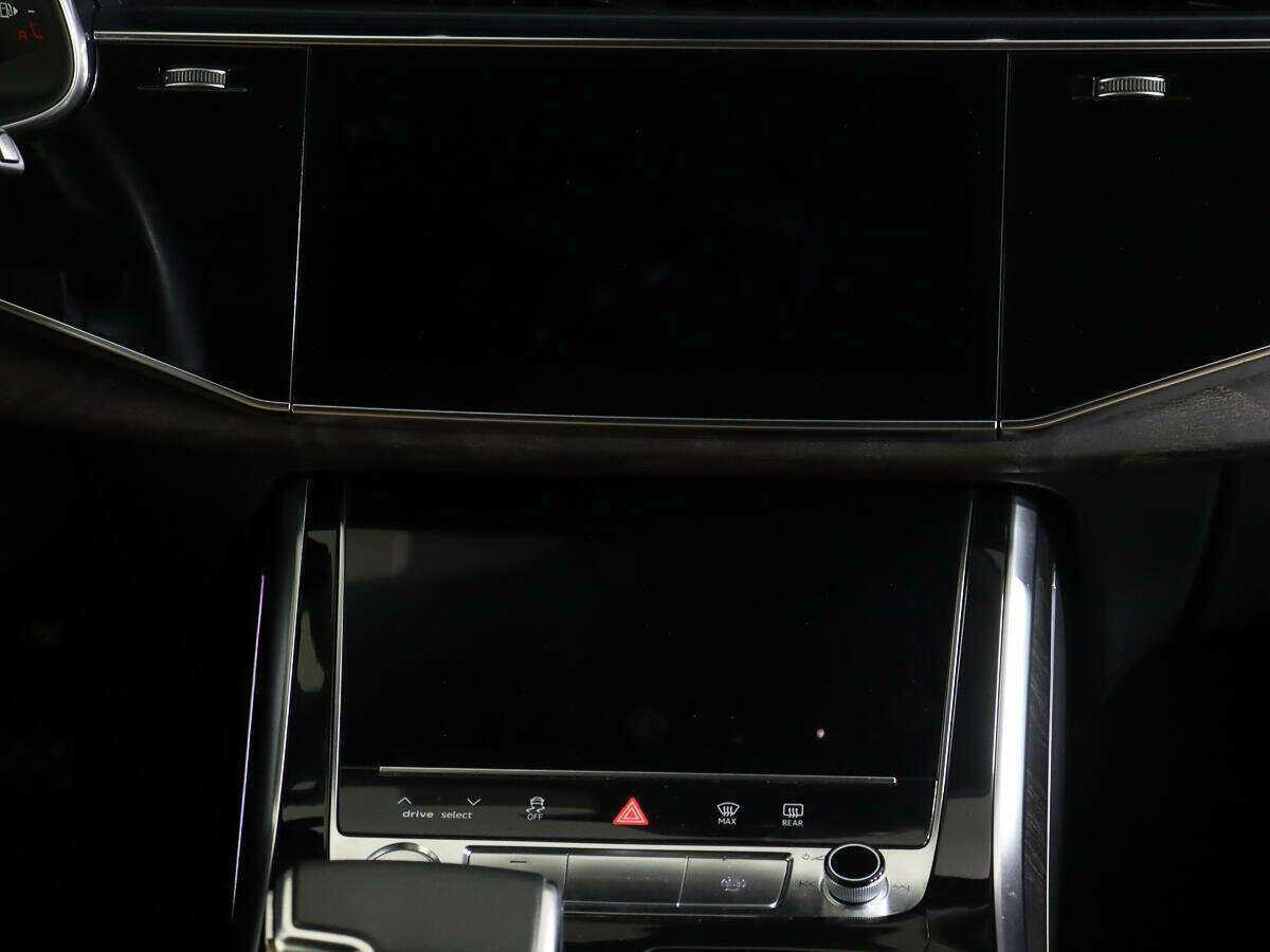 Б/У Ауди К8 2019 года. Фото: #10