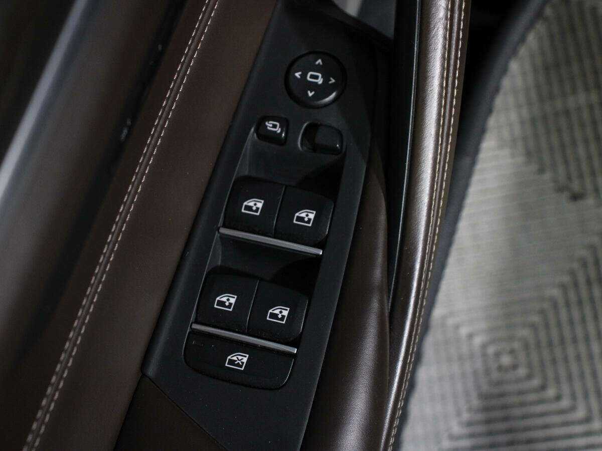 Б/У БМВ 5 серии 2017 года. Фото: #10