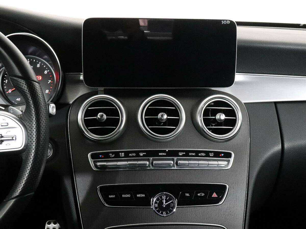 Б/У Мерседес-Бенц Ц-Класс 2019 года. Фото: #9