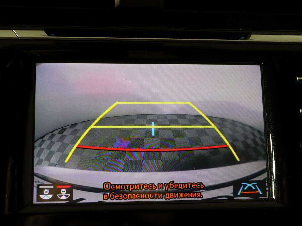 Б/У Тойота Камри 2018 года. Фото: #14