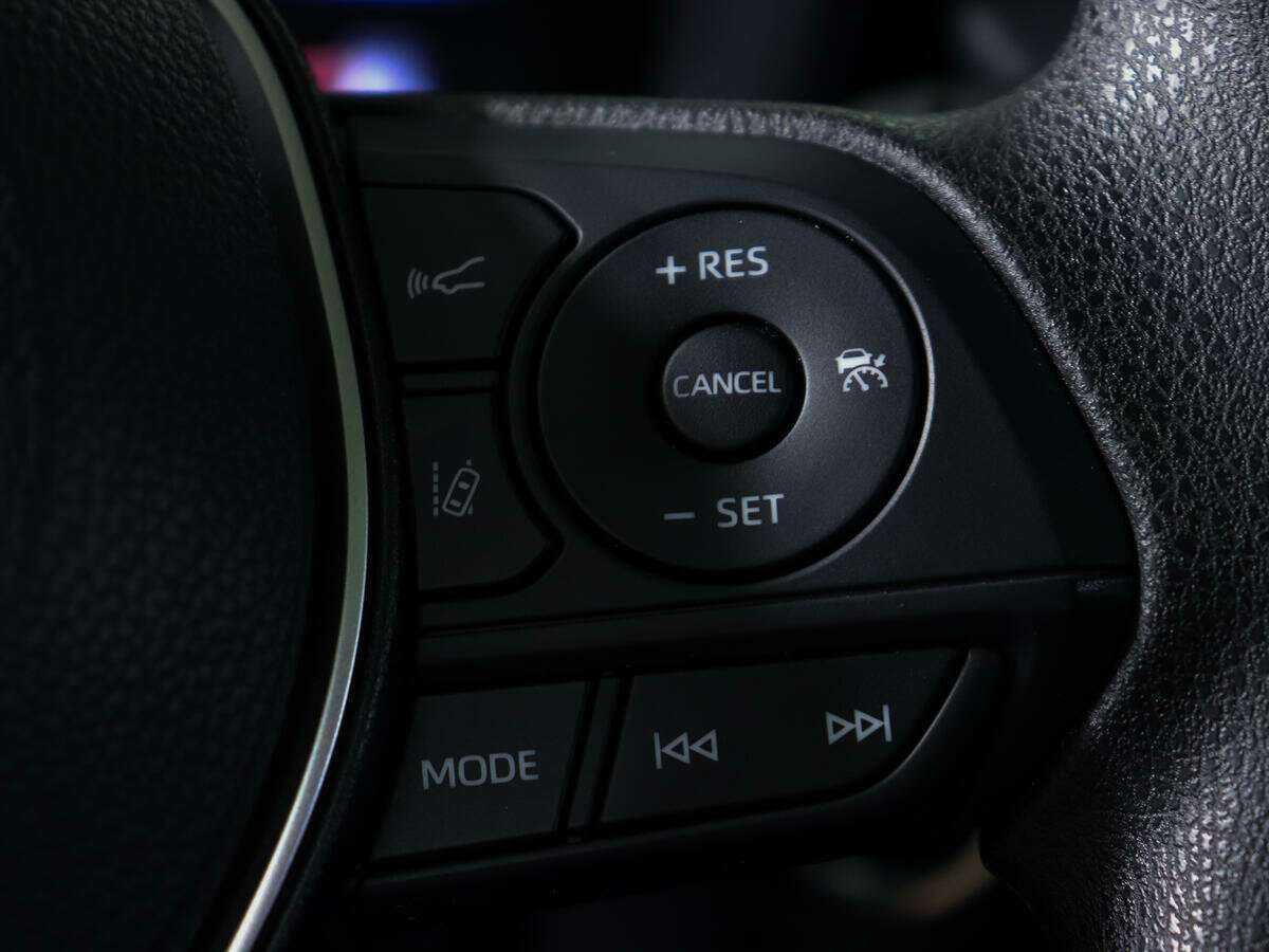 Б/У Тойота Королла 2022 года. Фото: #15