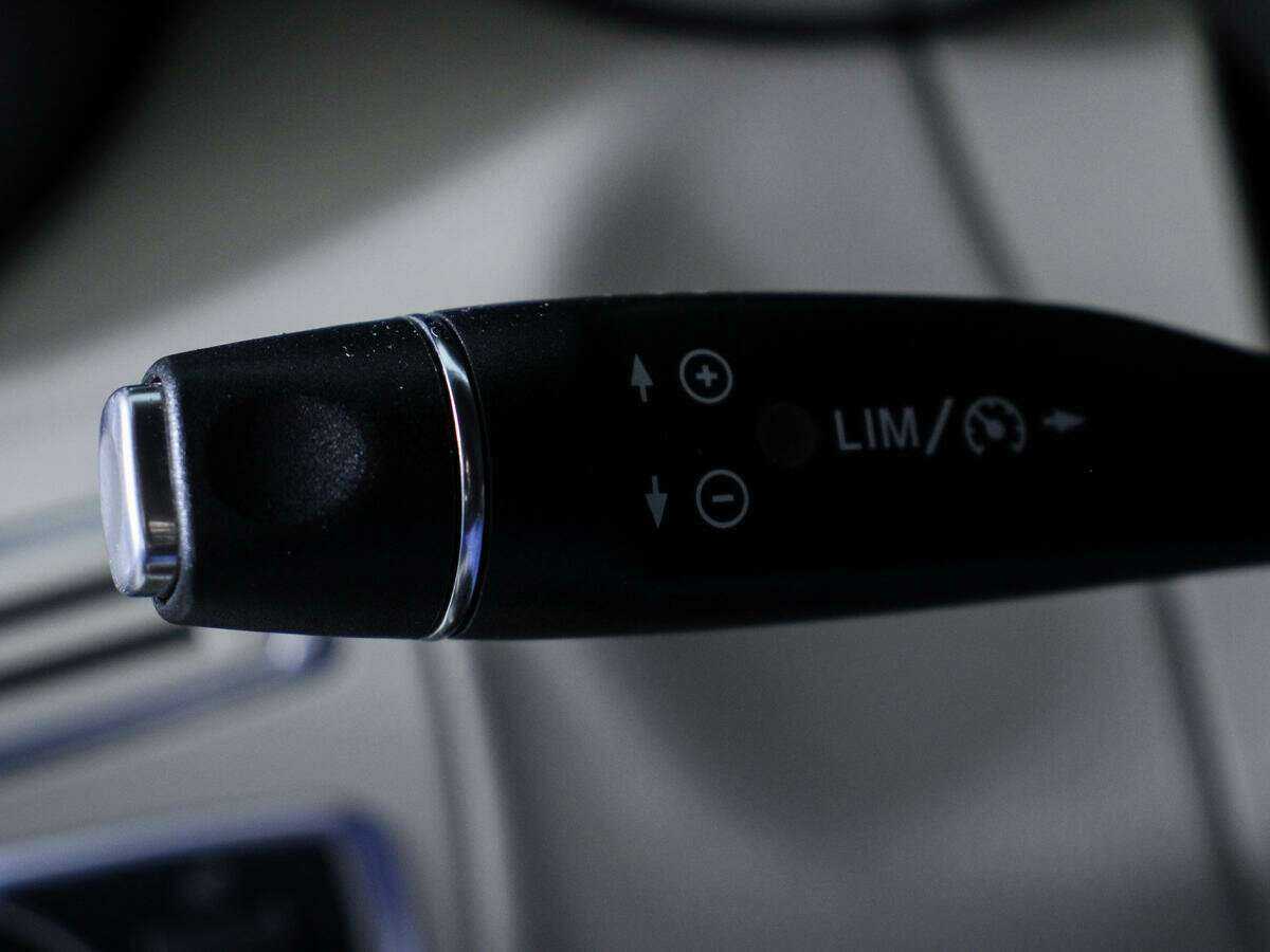 Б/У Мерседес-Бенц Ц-Класс 2014 года. Фото: #12