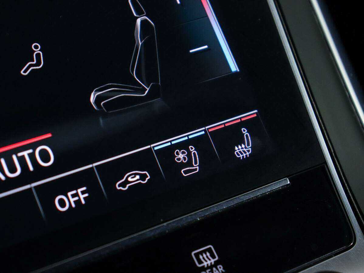 Б/У Ауди К7 2021 года. Фото: #20