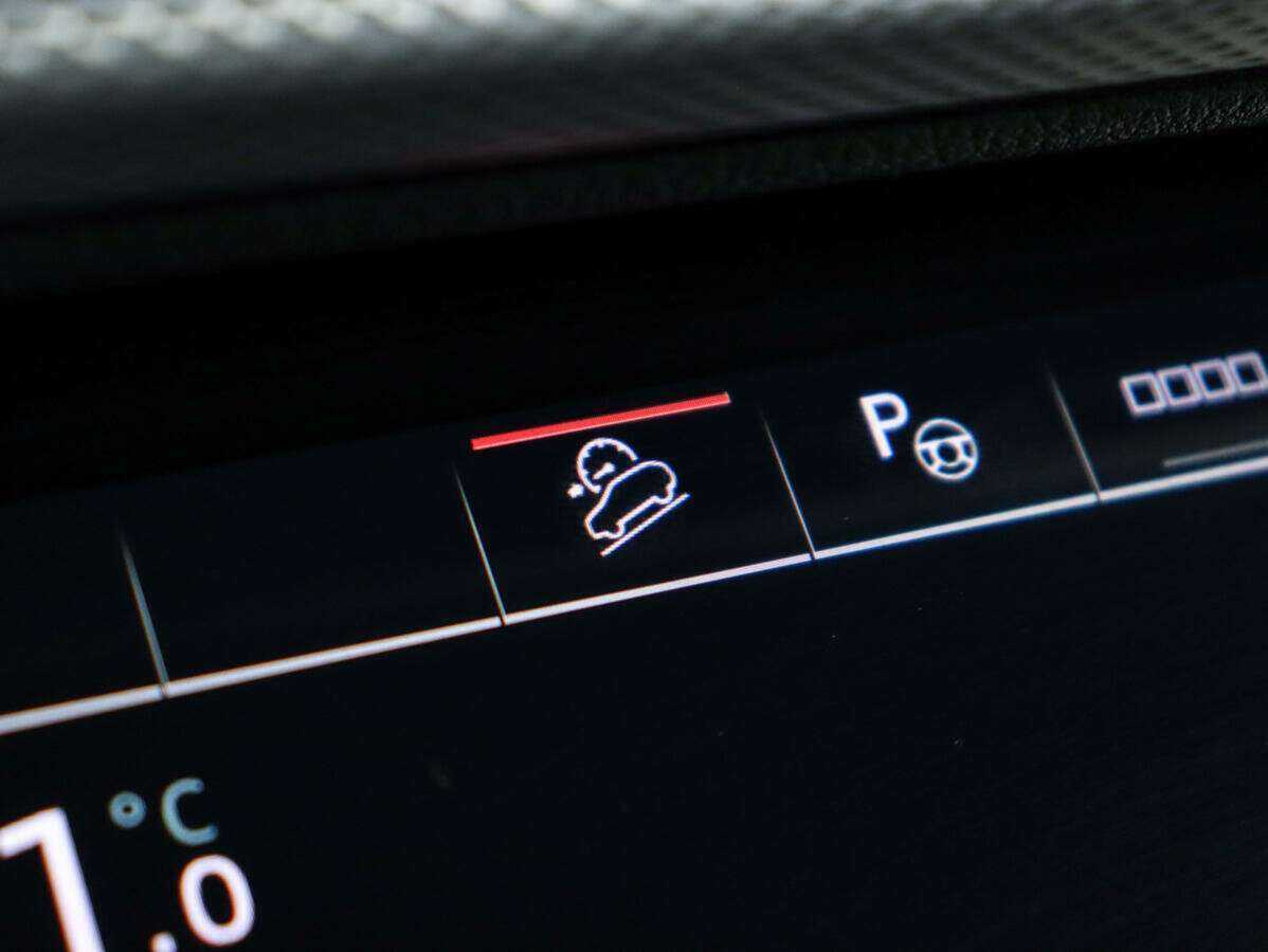 Б/У Ауди К7 2021 года. Фото: #25