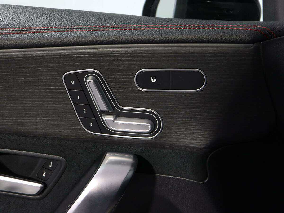 Б/У Мерседес-Бенц КЛА 2019 года. Фото: #15