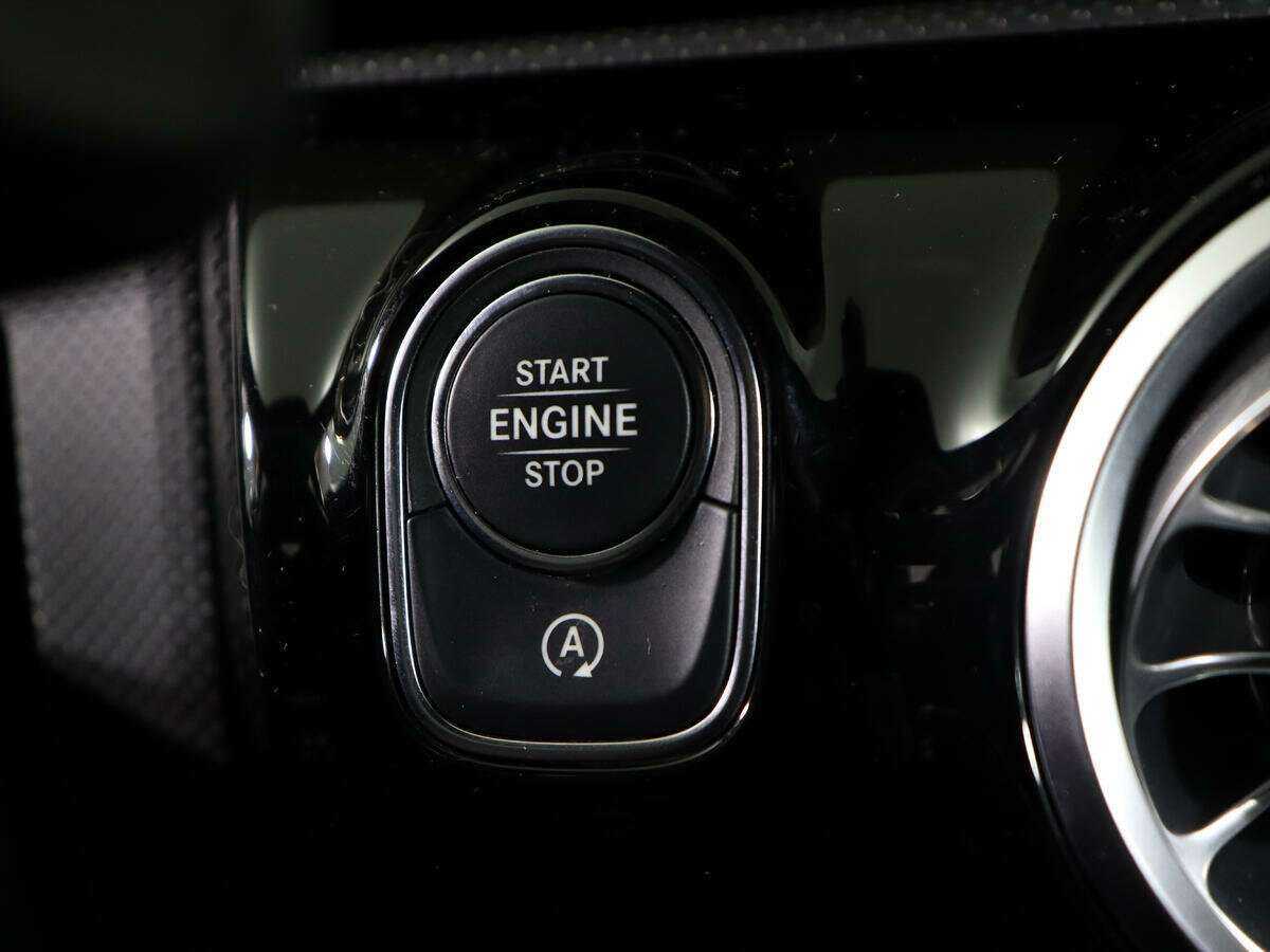 Б/У Мерседес-Бенц КЛА 2019 года. Фото: #21