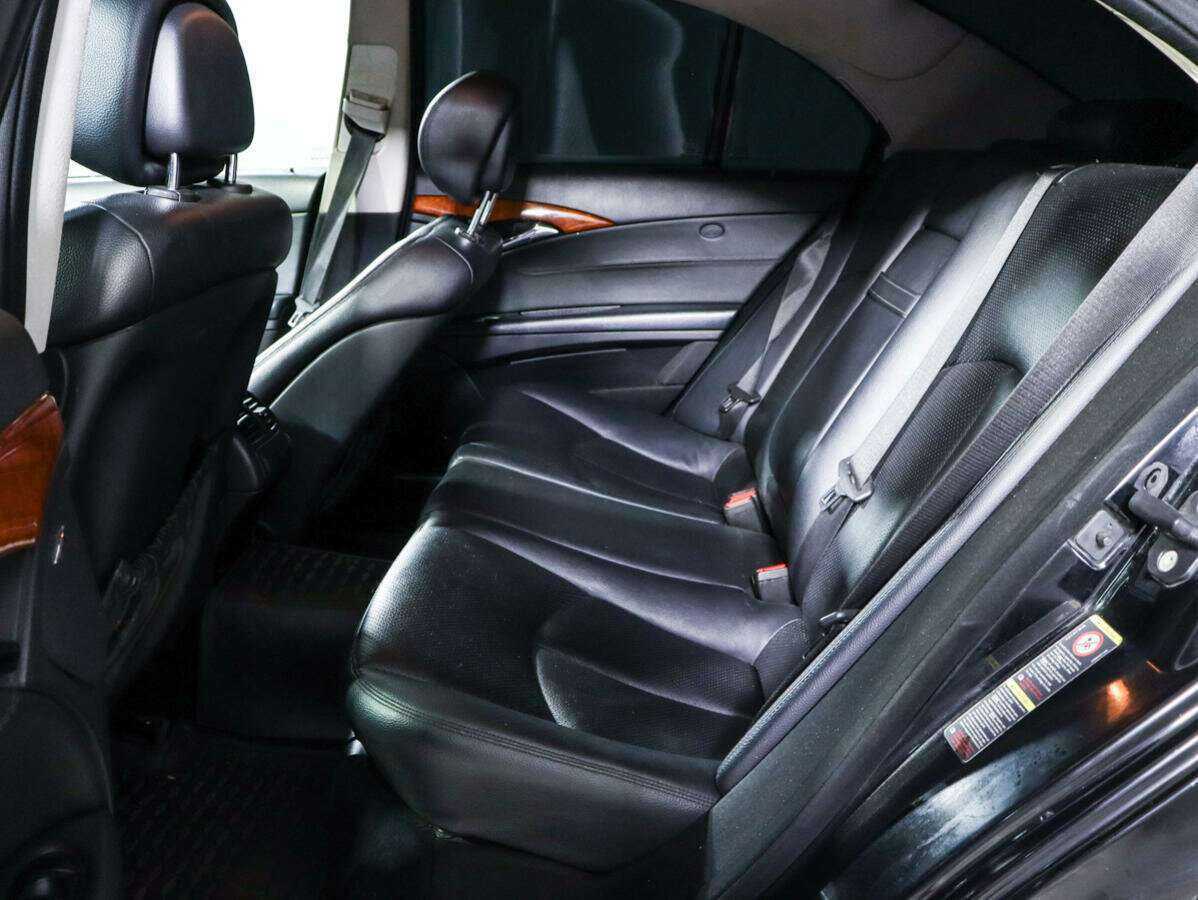 Б/У Мерседес-Бенц Е-Класс 2006 года. Фото: #7