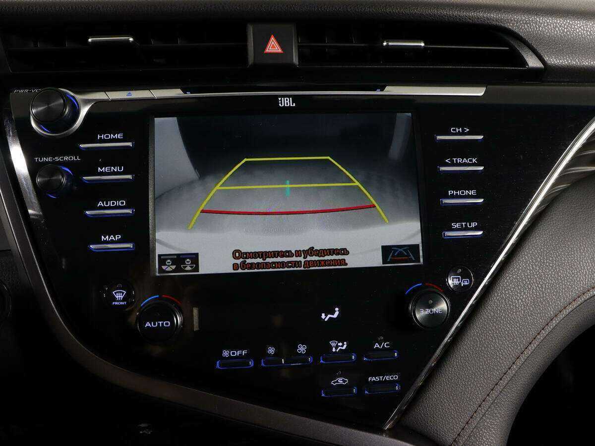 Б/У Тойота Камри 2020 года. Фото: #22