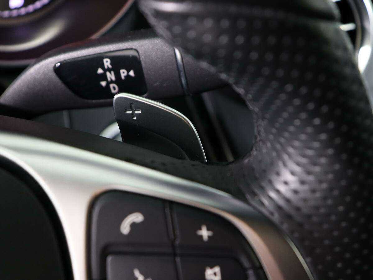 Б/У Мерседес-Бенц Ц-Класс 2015 года. Фото: #19