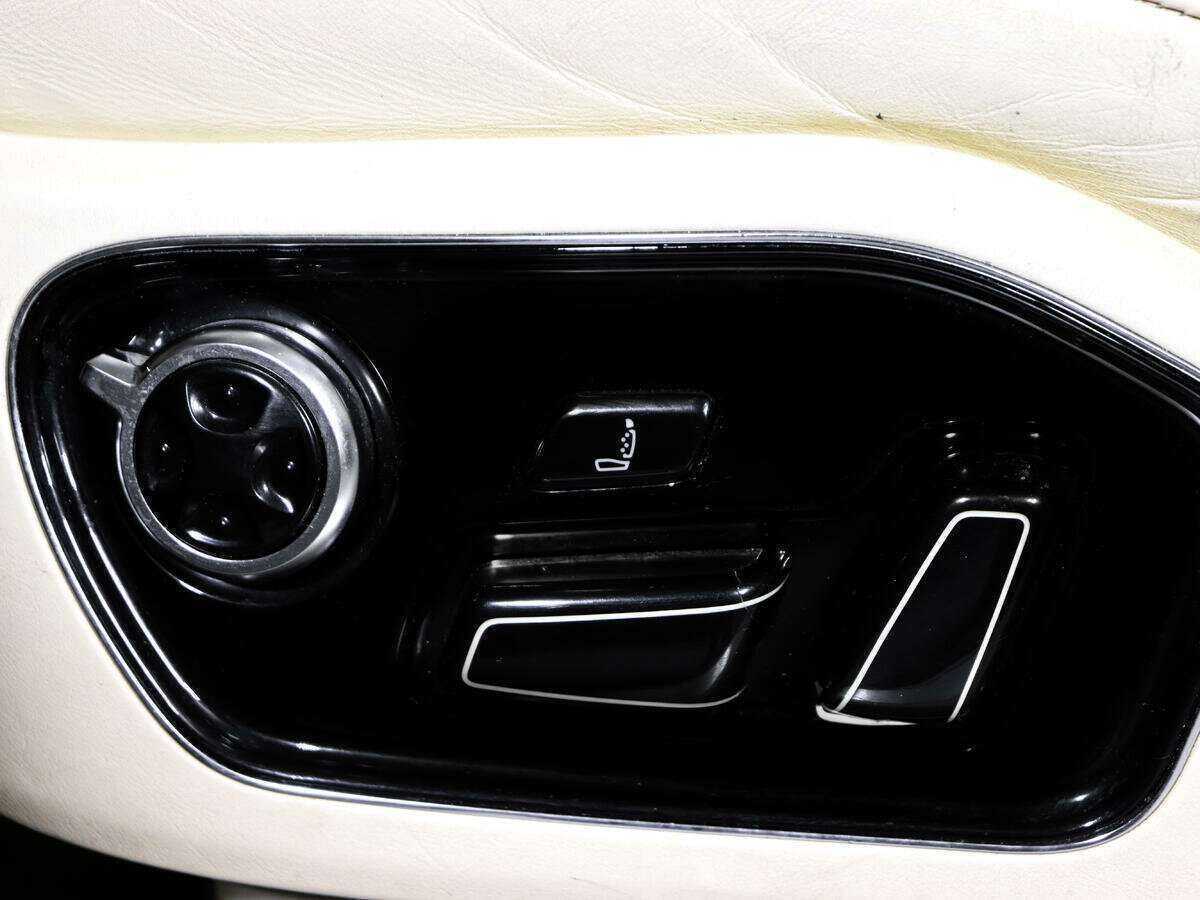 Б/У Ауди А8 2010 года. Фото: #21