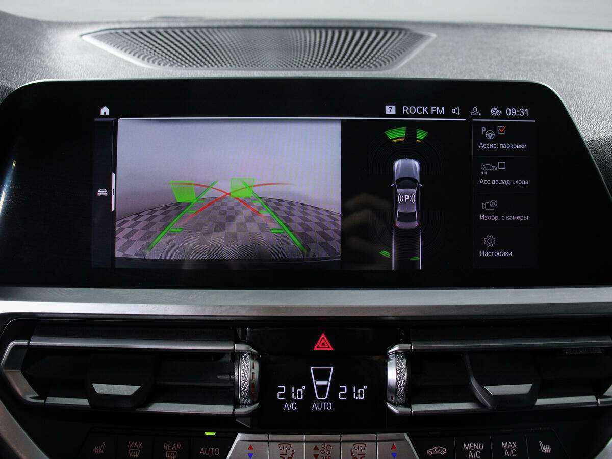 Б/У БМВ 3 серии 2021 года. Фото: #10