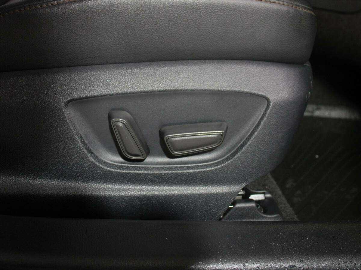 Б/У Тойота Камри 2020 года. Фото: #15