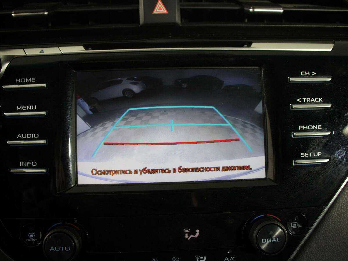 Б/У Тойота Камри 2020 года. Фото: #23