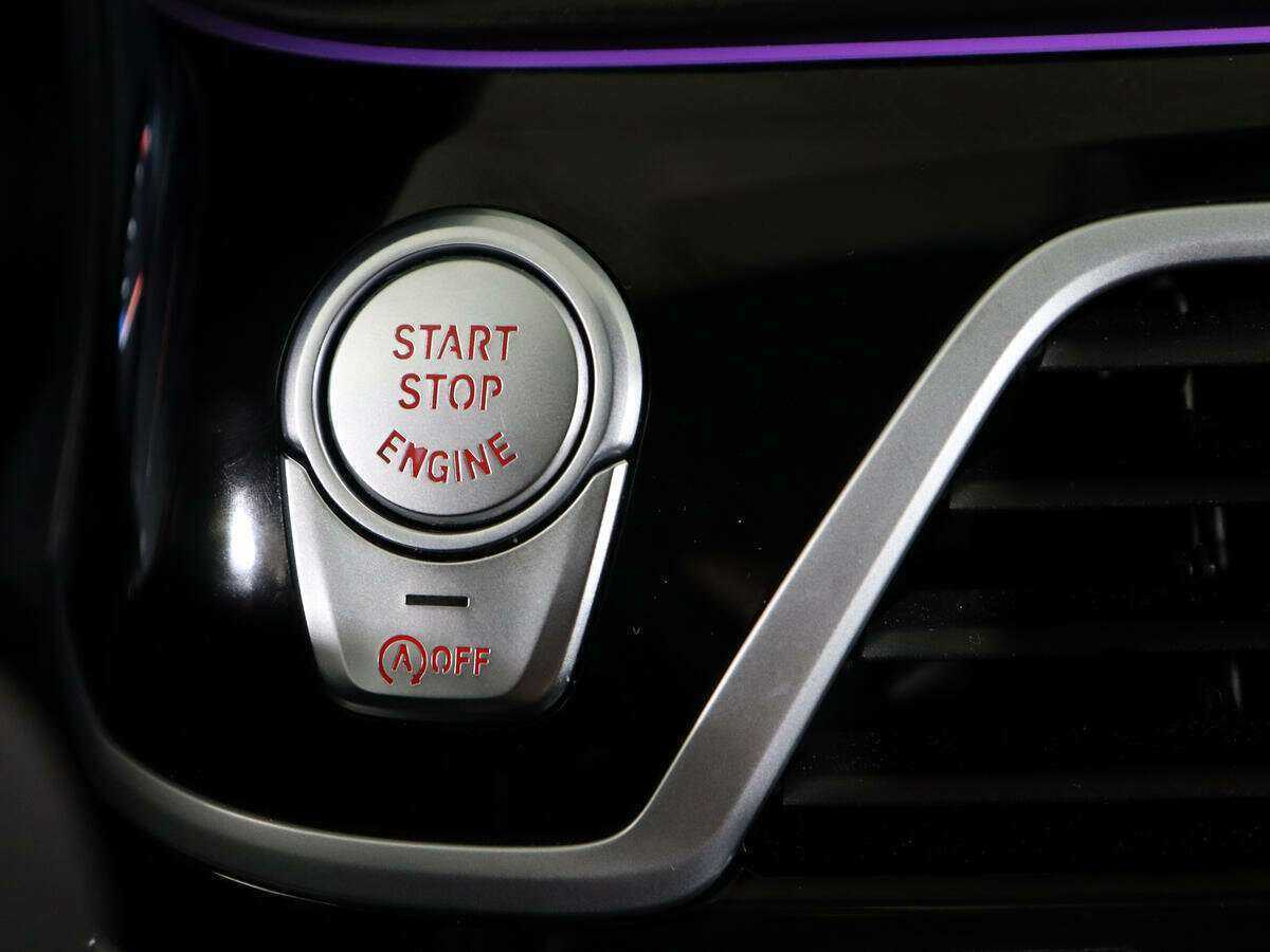 Б/У БМВ 7 серии 2018 года. Фото: #25