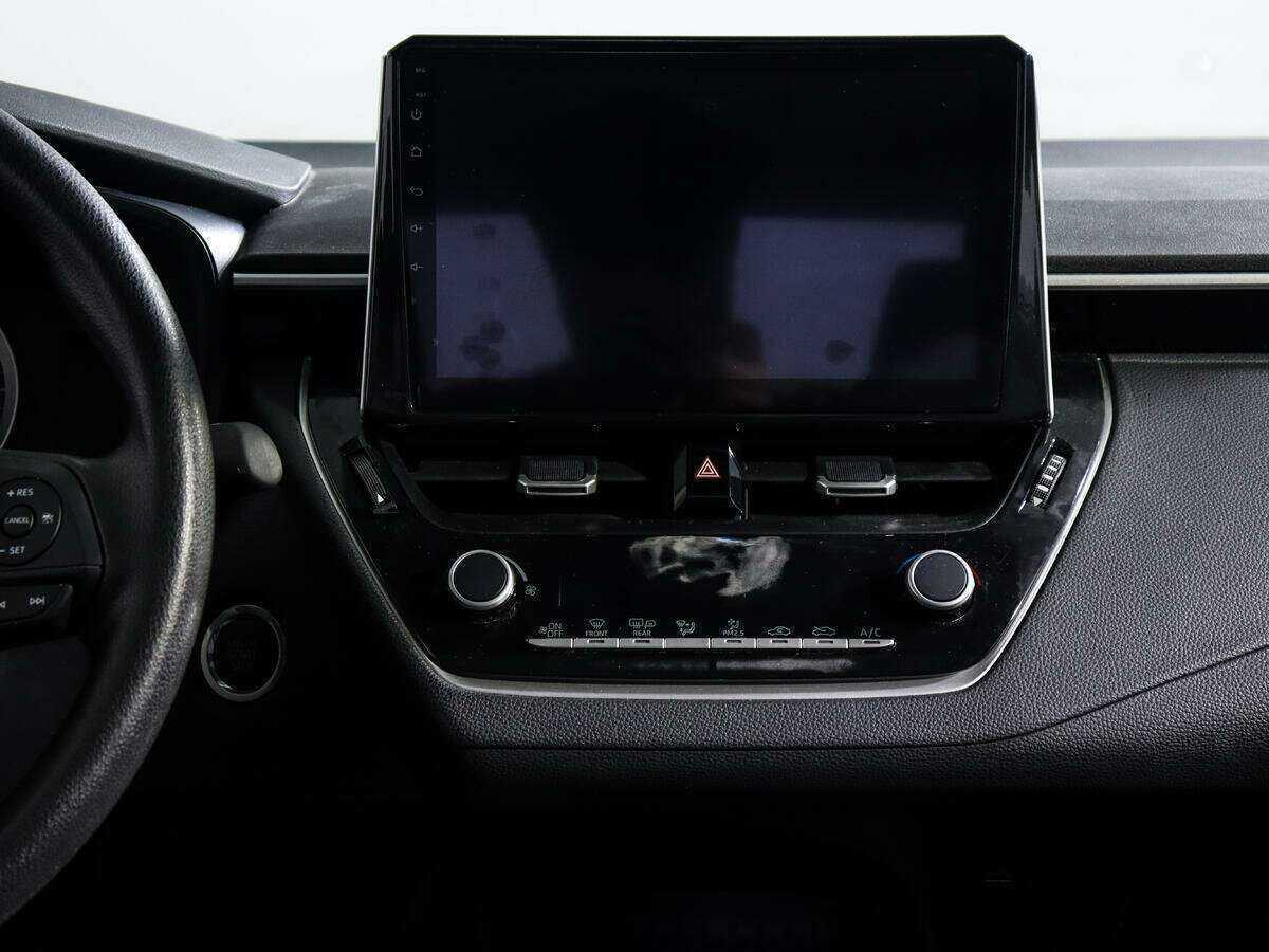 Б/У Тойота Королла 2022 года. Фото: #9