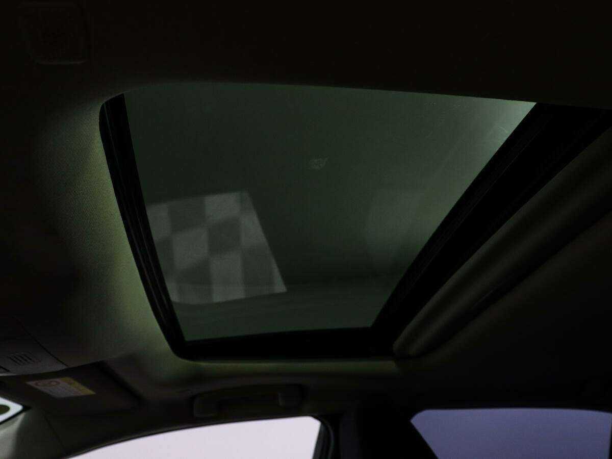 Б/У Тойота Королла 2022 года. Фото: #12