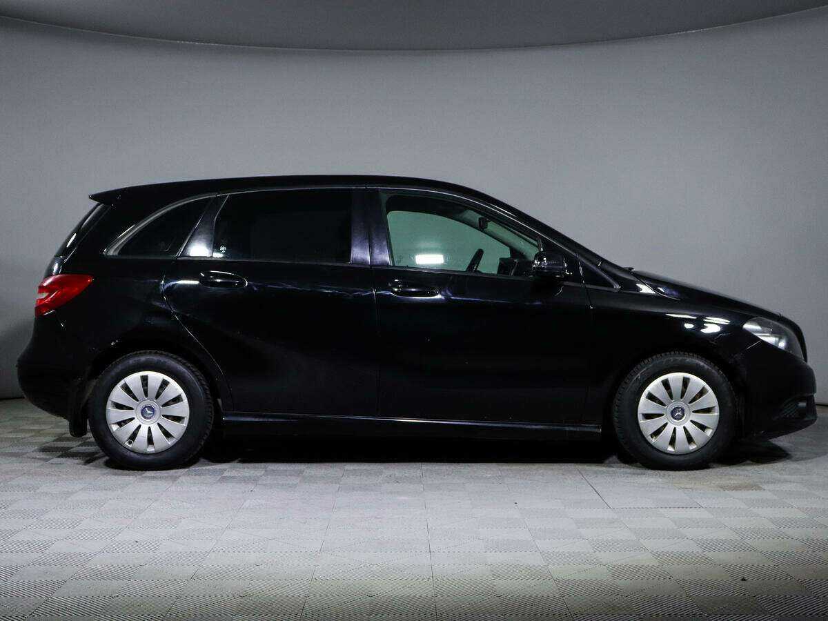 Б/У Мерседес-Бенц Б-Класс 2013 года. Фото: #2