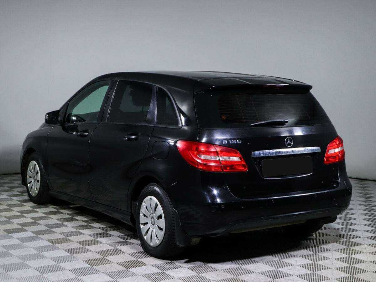 Б/У Мерседес-Бенц Б-Класс 2013 года. Фото: #4