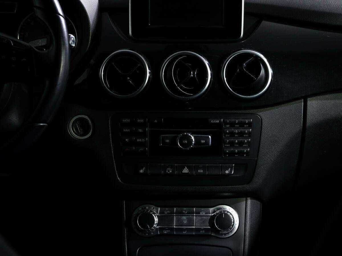 Б/У Мерседес-Бенц Б-Класс 2013 года. Фото: #10