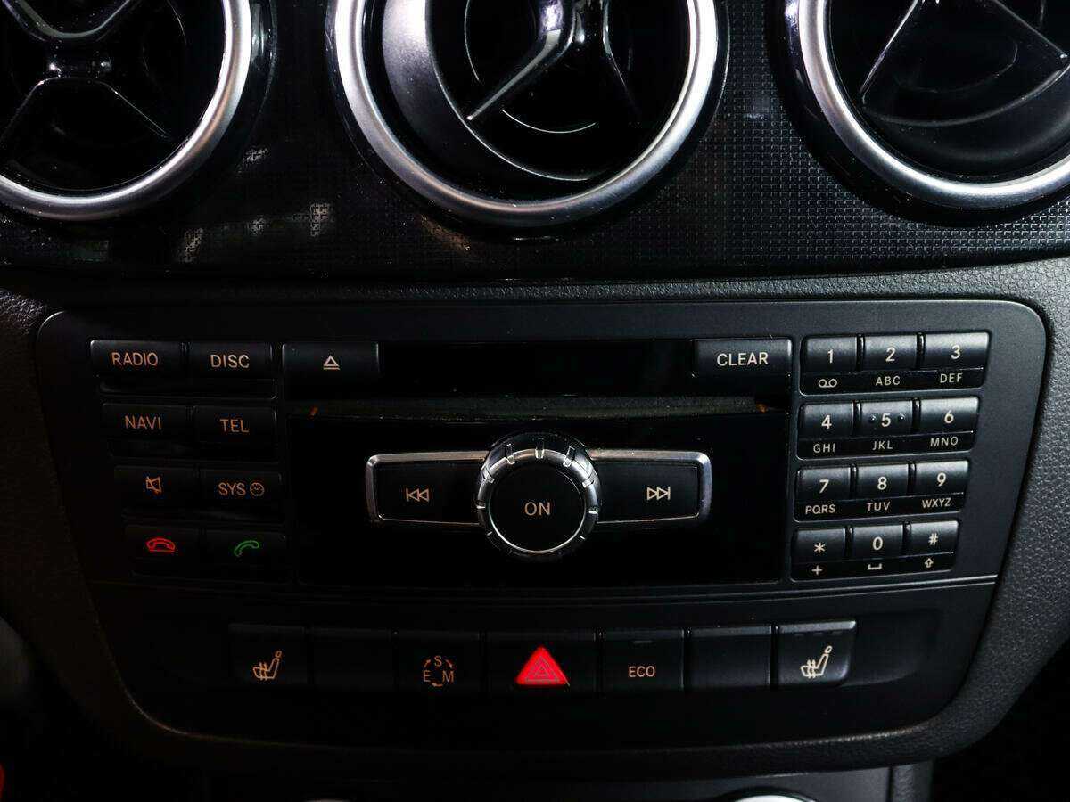 Б/У Мерседес-Бенц Б-Класс 2013 года. Фото: #16