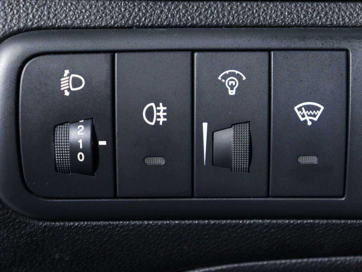 Б/У Киа Маджентис 2010 года. Фото: #12