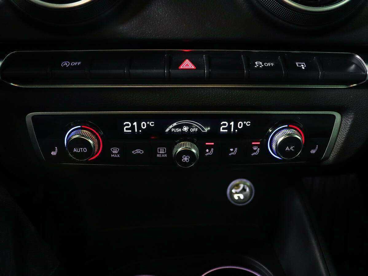 Б/У Ауди А3 2016 года. Фото: #16