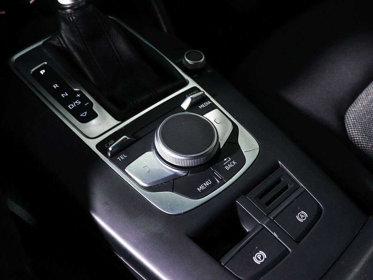 Б/У Ауди А3 2016 года. Фото: #18