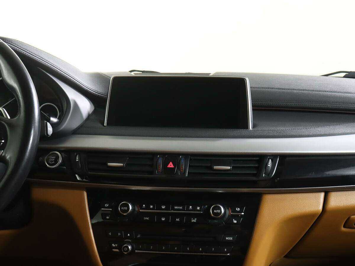 Б/У БМВ Икс6 2016 года. Фото: #11