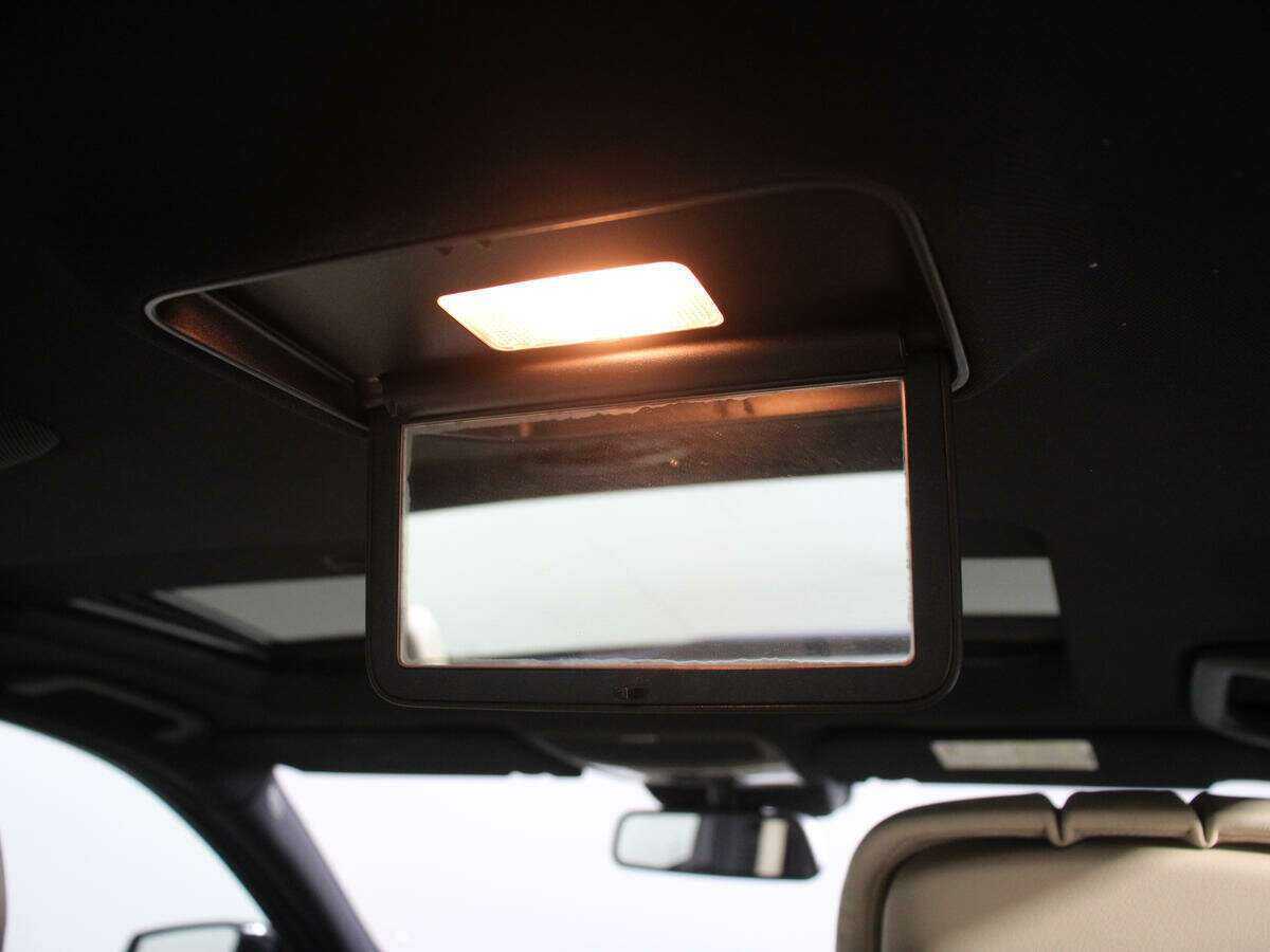 Б/У Мерседес-Бенц С-Класс 2011 года. Фото: #15