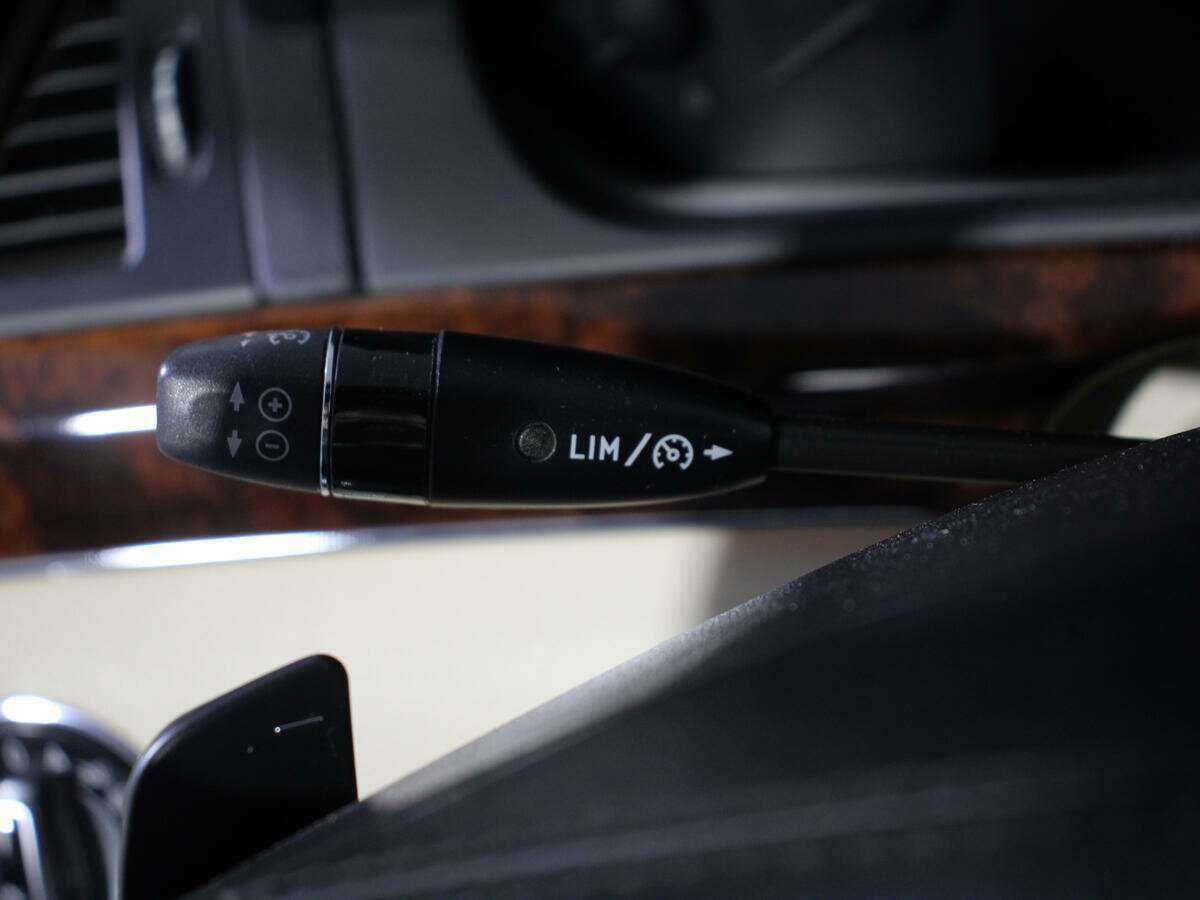 Б/У Мерседес-Бенц С-Класс 2011 года. Фото: #23