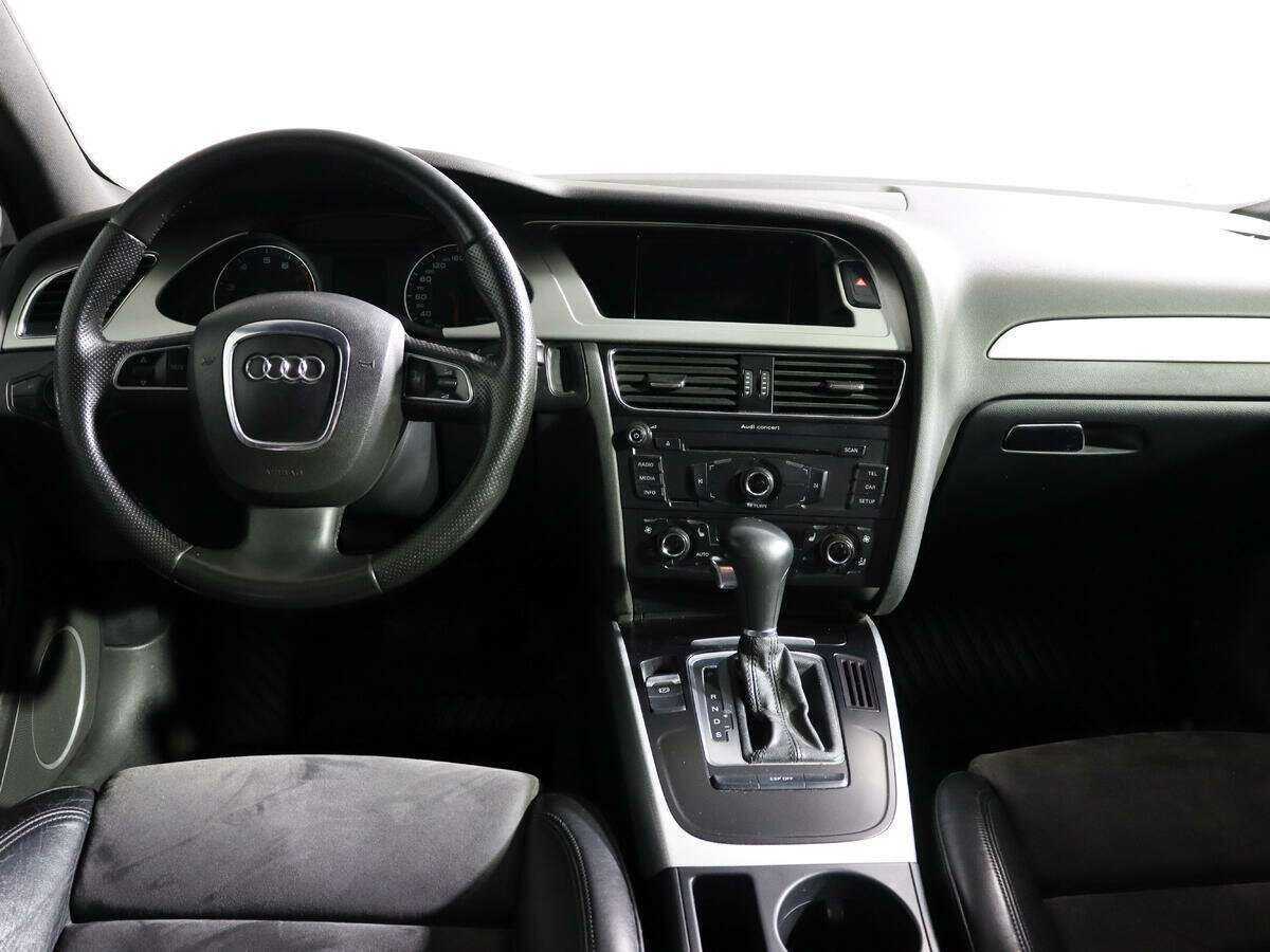 Б/У Ауди А4 2009 года. Фото: #10