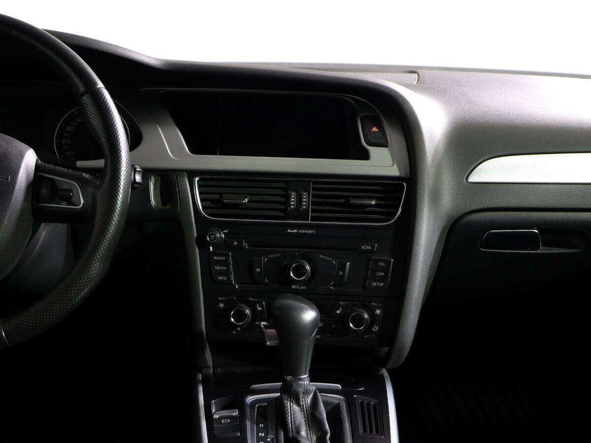 Б/У Ауди А4 2009 года. Фото: #11