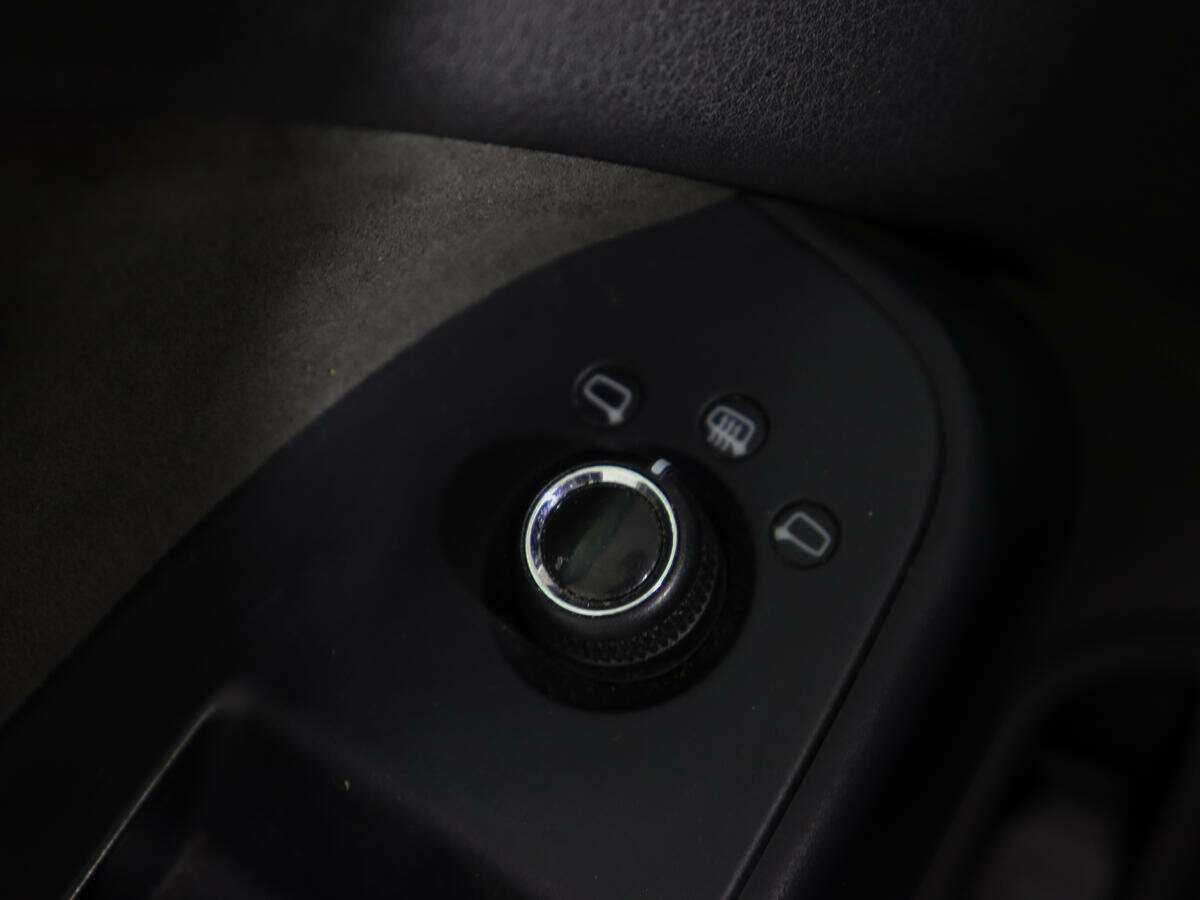 Б/У Ауди А4 2009 года. Фото: #13