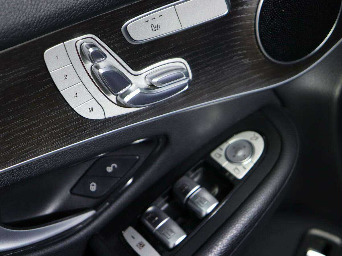 Б/У Мерседес-Бенц ГЛЦ 2020 года. Фото: #16